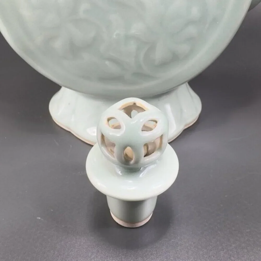 Vintage Chinese Celadon Teapot Phoenix Articulated‎ Lid Jug Carafe Light Green